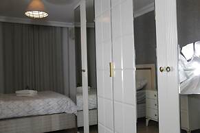 Solo Suites Hotel