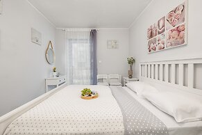 Apartment Gardenia Holi-days by Renters