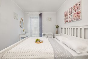 Apartment Gardenia Holi-days by Renters