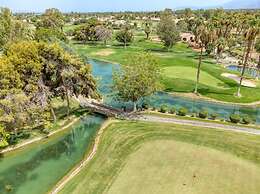 Stunning 4-bed House in Indio in Golf Course Commu
