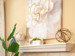 Stunning 4-bed House in Indio in Golf Course Commu