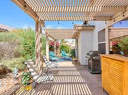 Stunning 4-bed House in Indio in Golf Course Commu