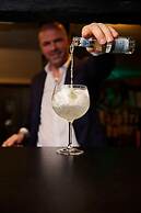 Funky Monk Restaurant and Rooms