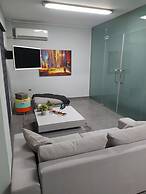 Academys Modern Apartment by Aesthetic & Luxurious