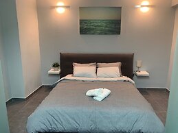 Academys Modern Apartment by Aesthetic & Luxurious