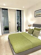 Luxury Spa Apartment in Manchester - Rooftop Swim