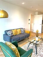 Luxury Spa Apartment in Manchester - Rooftop Swim