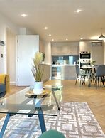 Luxury Spa Apartment in Manchester - Rooftop Swim