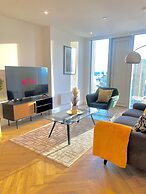 Luxury Spa Apartment in Manchester - Rooftop Swim