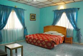 Piccadilly Suites and Luxury Apartment