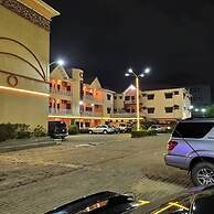 Piccadilly Suites and Luxury Apartment