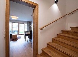 Lakeside-Luxury Apartments