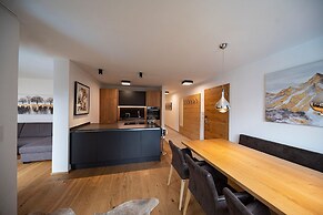 Lakeside-Luxury Apartments