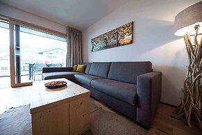 Lakeside-Luxury Apartments