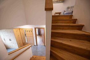 Lakeside-Luxury Apartments