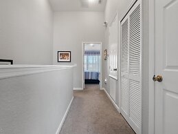 Mickey s Splash Pad 2 Miles to Disney