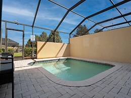 Mickey s Splash Pad 2 Miles to Disney