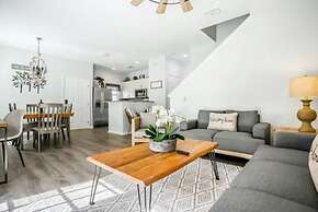 Fantastic Designer 4 BD TH 12 Mins to Disney