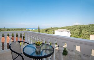 Estella Luxury Villa