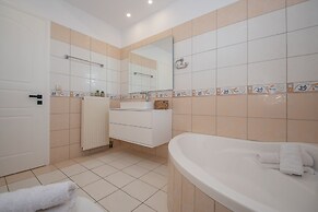 Estella Luxury Villa