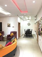 Vintage Suites and Apartment