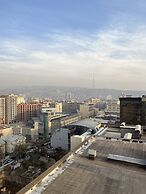 Rooftop City View apartments