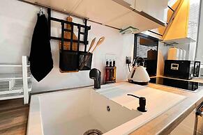 Remarkable 1-bed Apartment in Dundee