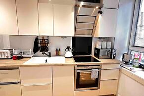 Remarkable 1-bed Apartment in Dundee