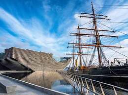 Remarkable 1-bed Apartment in Dundee