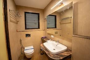 Hotel Grand Sabarees