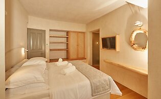 Sunrise Garden Hills