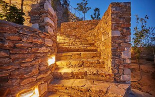 Sunrise Garden Hills