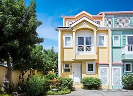 The Harbour #6 - 3 Bedrooms in Rodney Bay 3 Townhouse by RedAwning