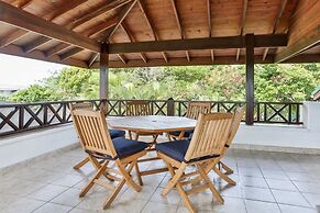 Hilltop 1-bed Villa With Great Views Out To Sea - Villa Cadasse 1 Bedr