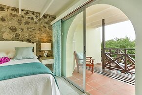 Overlooking The Golf Course - Villa D'arcy 2 Bedroom Villa by RedAwnin