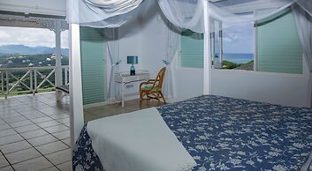 Zephyr Hill - 4 bedroom Villa with awe inspiring views 4 Villa by RedA