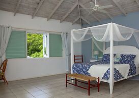 Zephyr Hill - 4 bedroom Villa with awe inspiring views 4 Villa by RedA