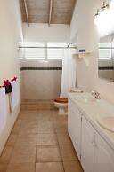 Zephyr Hill - 4 bedroom Villa with awe inspiring views 4 Villa by RedA