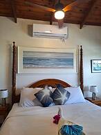 Charming Cottage Located In Cap Estate - Orchid Cottage 1 Bedroom Home