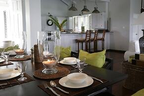 Villa Kessi - Beautiful Caribbean Style Family Villa 3 Bedroom Villa b