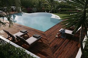 Villa Kessi - Beautiful Caribbean Style Family Villa 3 Bedroom Villa b