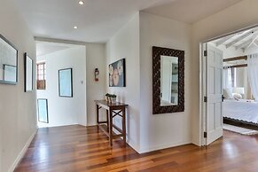 Tamarind Villa - Sprawling 7 bedroom villa 7 Villa by RedAwning