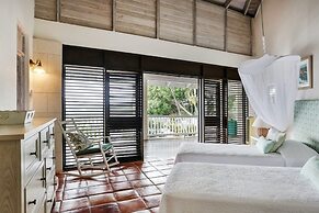 Tamarind Villa - Sprawling 7 bedroom villa 7 Villa by RedAwning