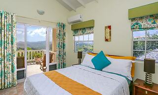 Beautiful 5-bed Villa With Views And Pool - Decaj 5 Bedroom Villa by R