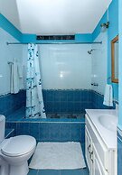 Beautiful 5-bed Villa With Views And Pool - Decaj 5 Bedroom Villa by R