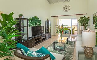 Beautiful 5-bed Villa With Views And Pool - Decaj 5 Bedroom Villa by R