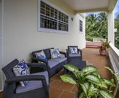 Beautiful 5-bed Villa With Views And Pool - Decaj 5 Bedroom Villa by R