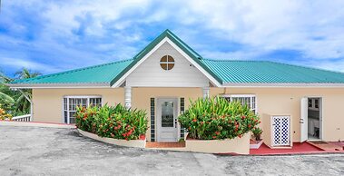 Beautiful 5-bed Villa With Views And Pool - Decaj 5 Bedroom Villa by R