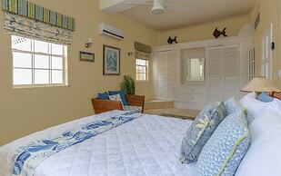 Beautiful 5-bed Villa With Views And Pool - Decaj 5 Bedroom Villa by R