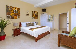 Beautiful 5-bed Villa With Views And Pool - Decaj 5 Bedroom Villa by R